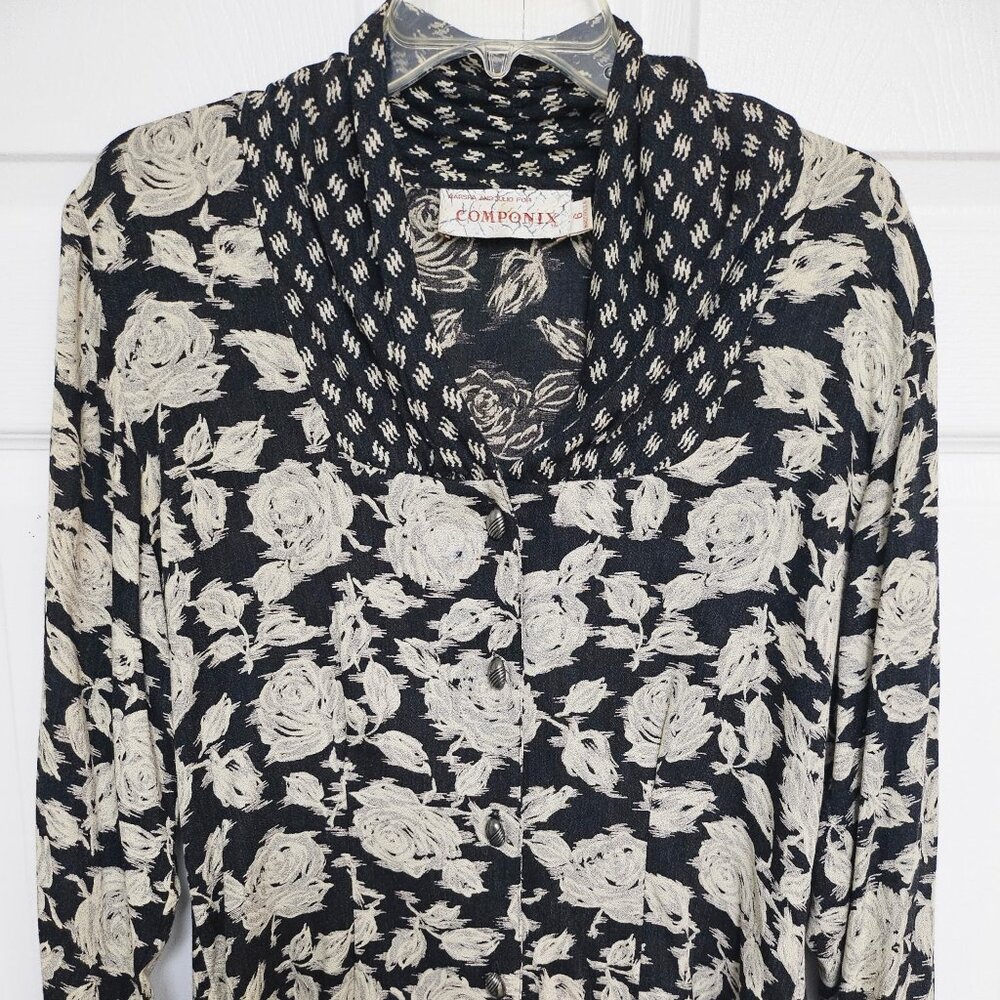 COMPONIX. Floral Print. Button Down. Collared. Geometric Print. Size: 6